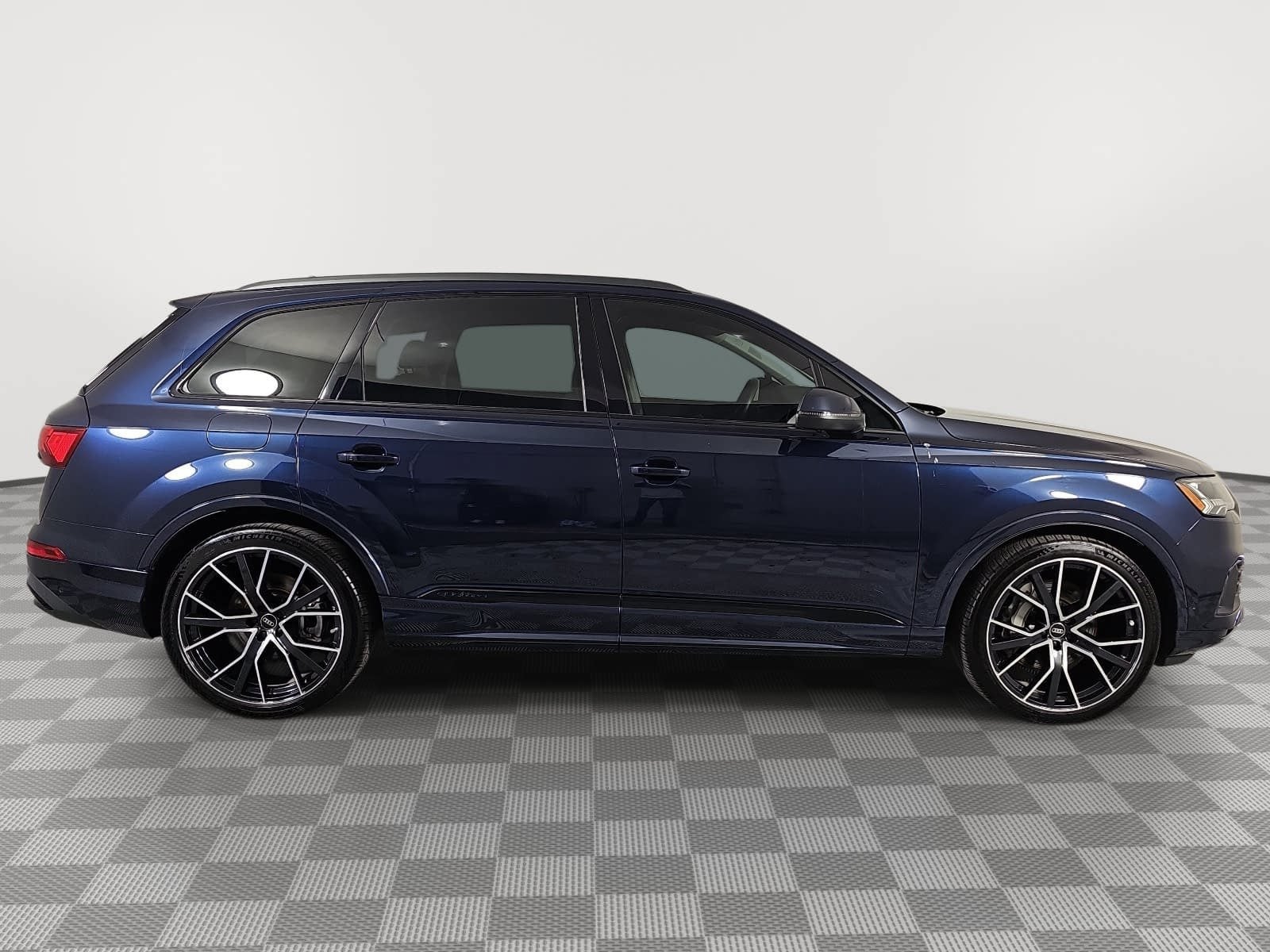 2023 Audi Q7 55 Prestige quattro