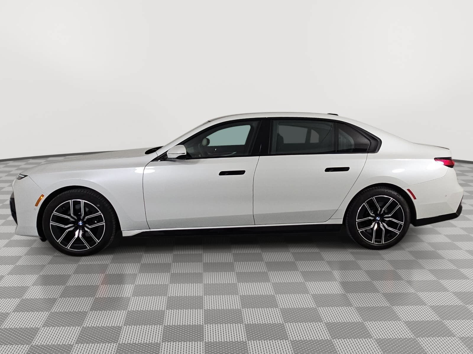 2026 BMW 7 Series 760i xDrive