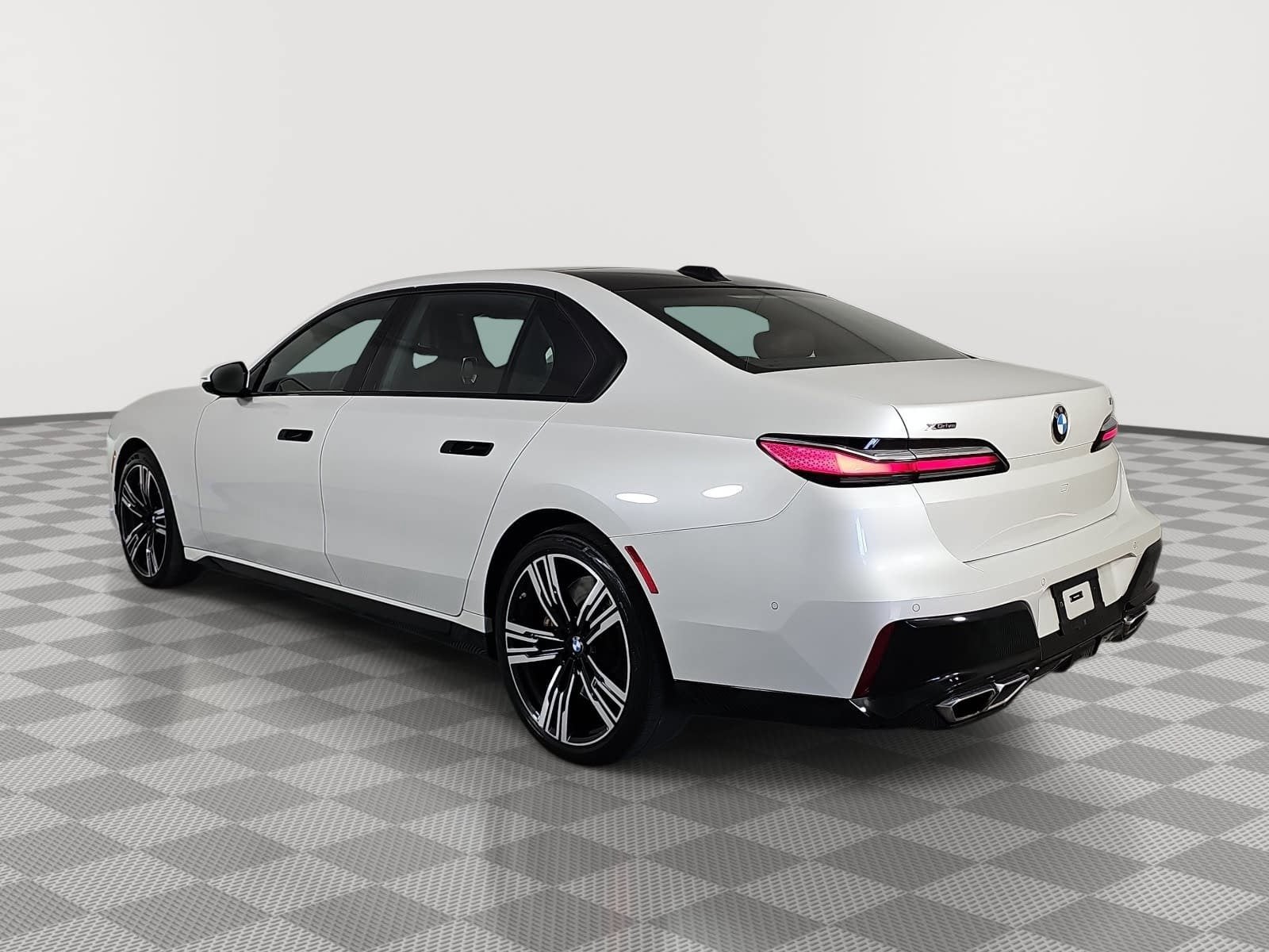 2024 BMW 7 Series 760i xDrive