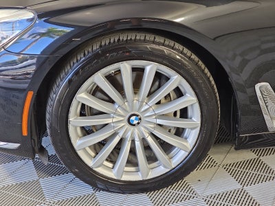 2018 BMW 7 Series 740i