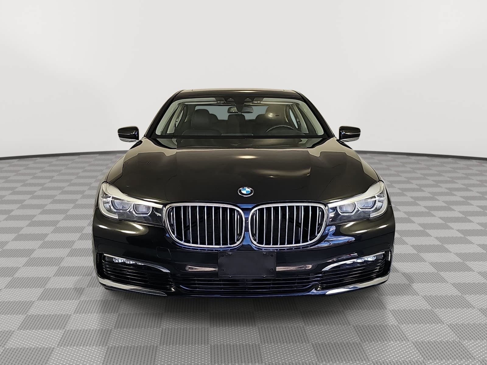 2018 BMW 7 Series 740i