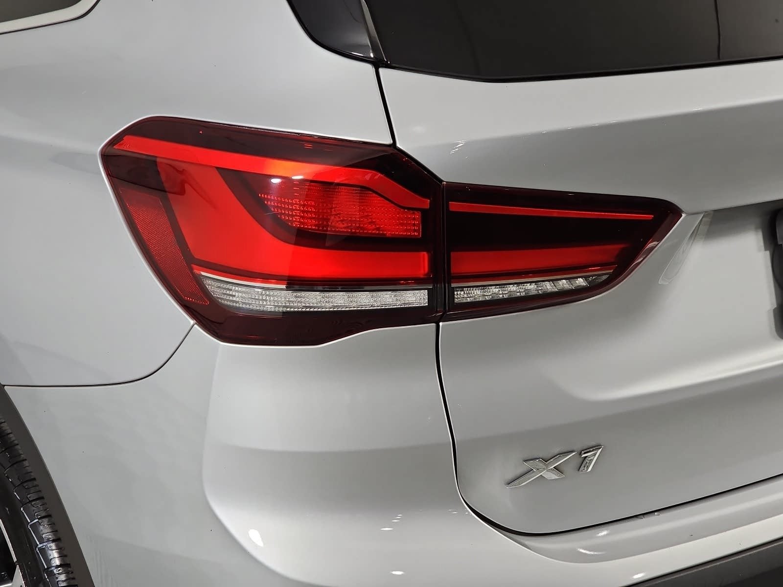 2021 BMW X1 sDrive28i