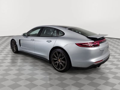 2018 Porsche Panamera 4S