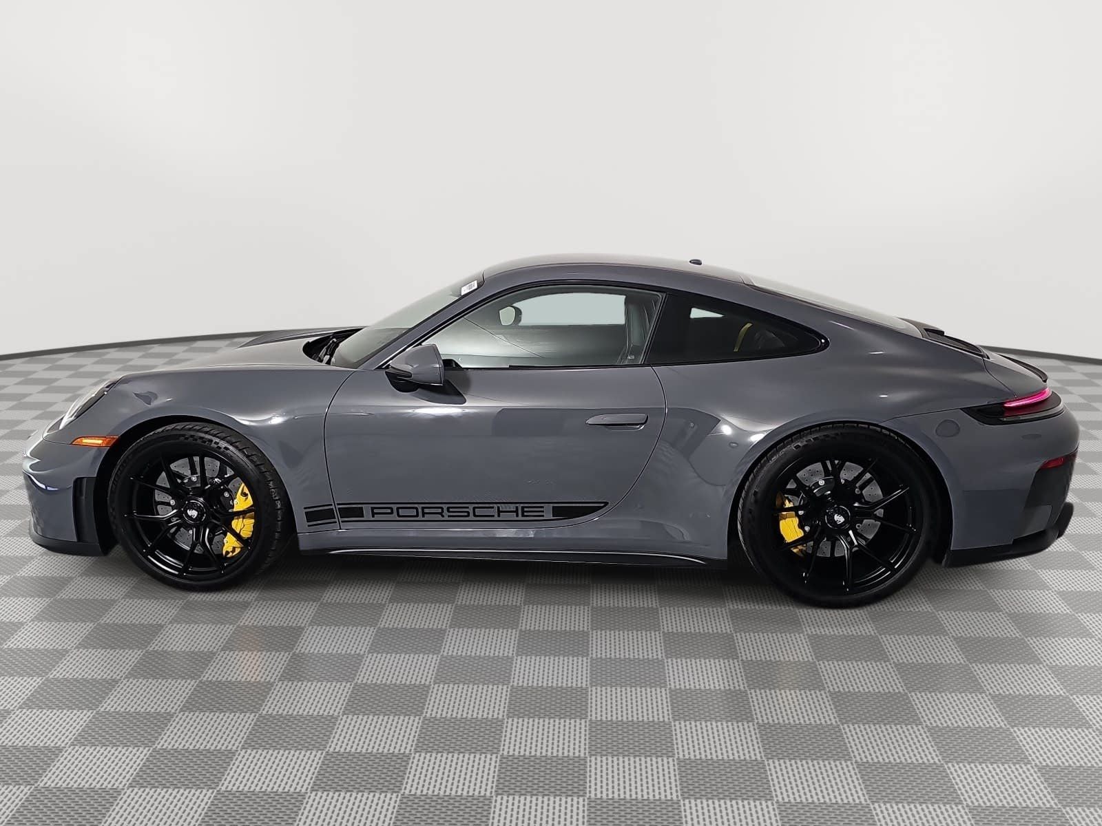2025 Porsche 911 GT3