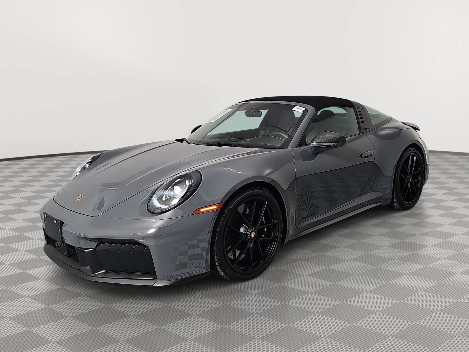 2025 Porsche 911 Targa 4 GTS