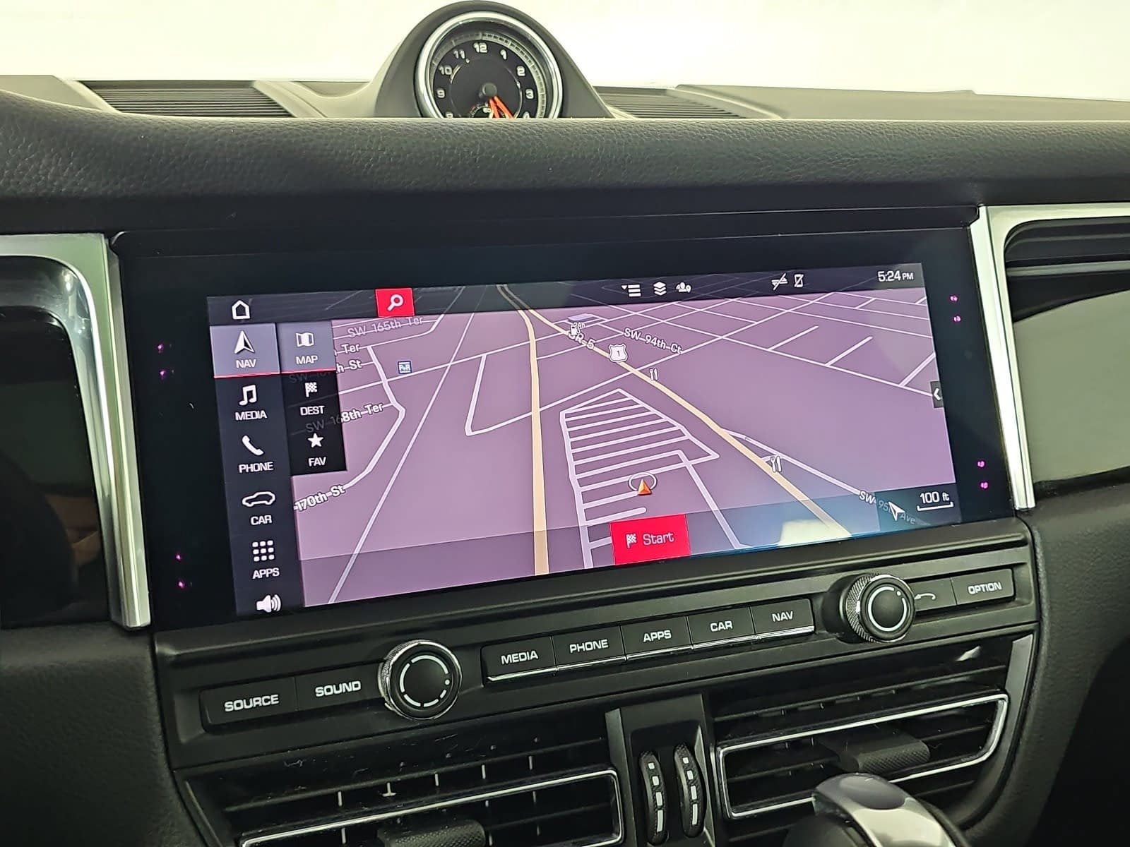 2020 Porsche Macan Base