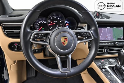 2020 Porsche Macan Base