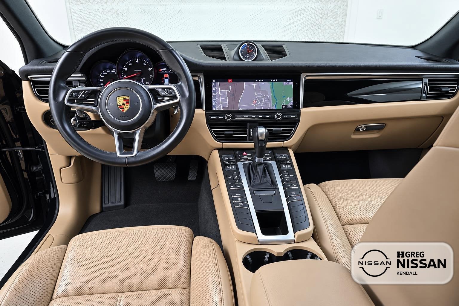 2020 Porsche Macan Base