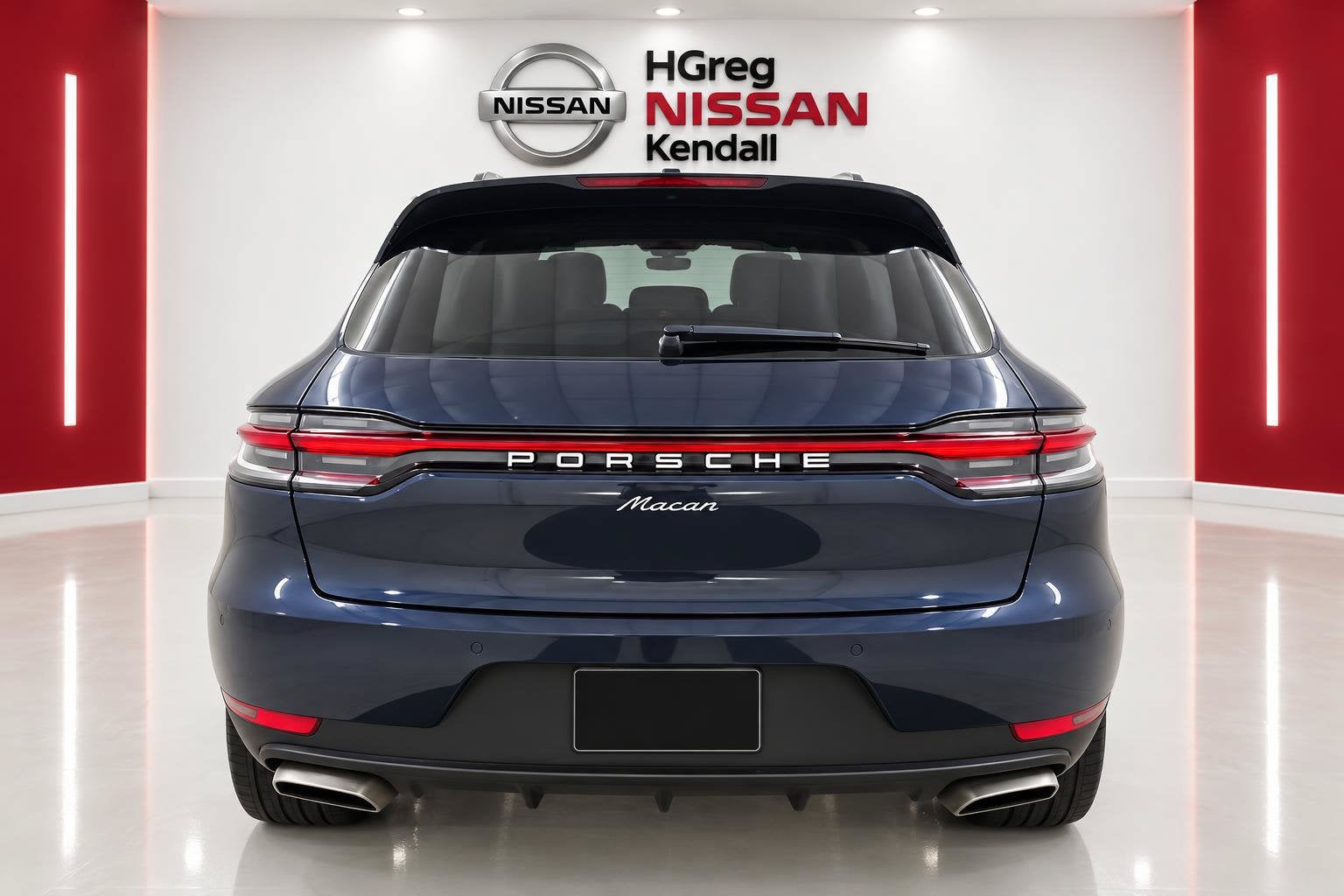 2020 Porsche Macan Base