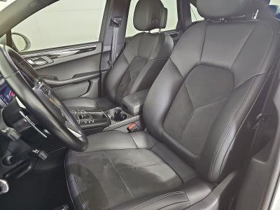 2021 Porsche Macan Base