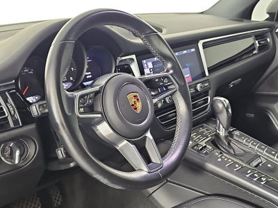 2021 Porsche Macan Base