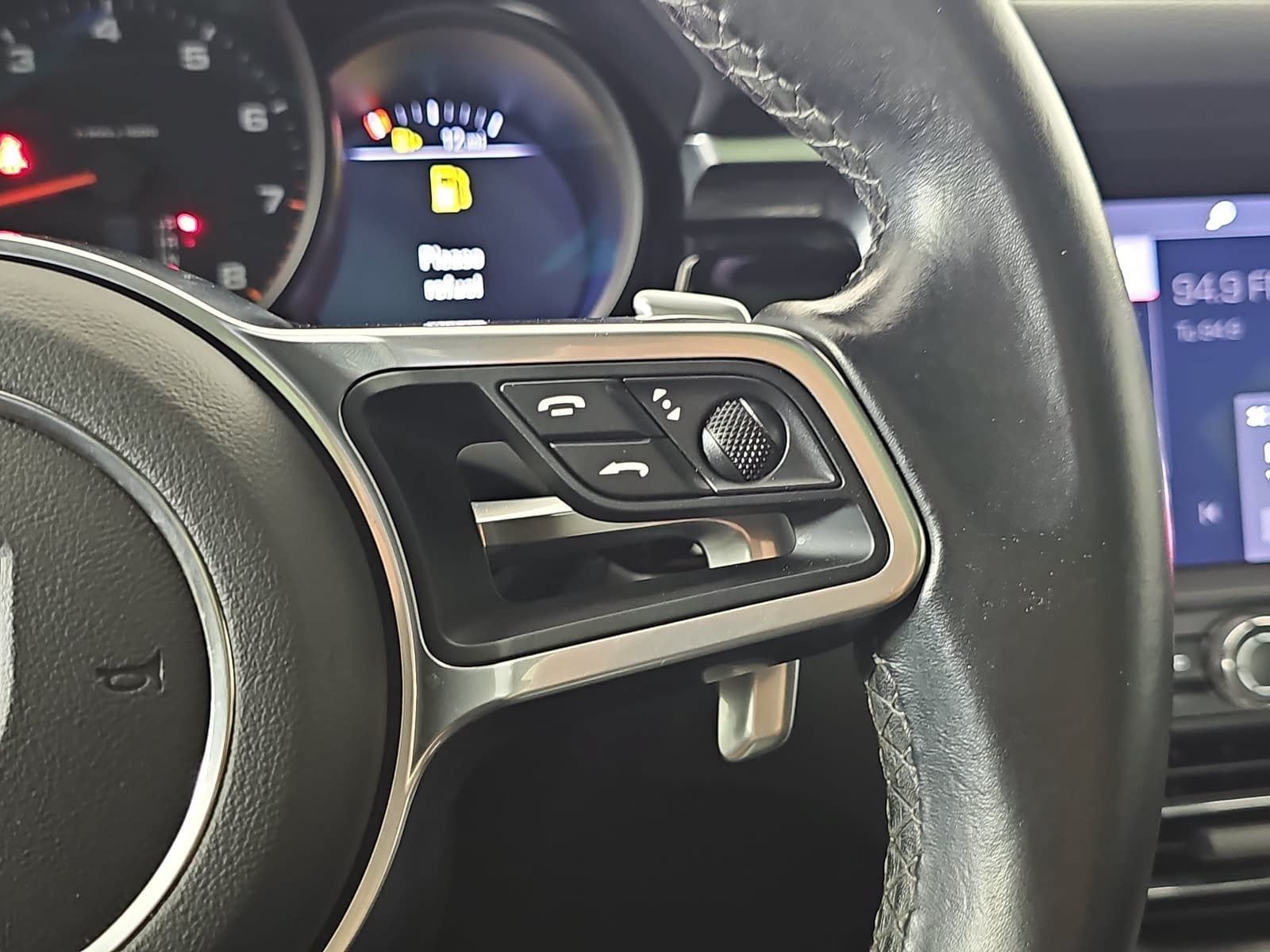 2021 Porsche Macan Base