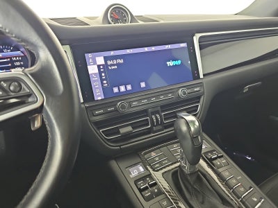 2021 Porsche Macan Base