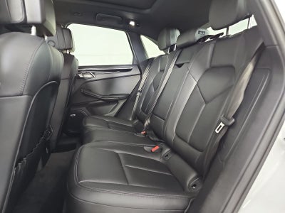 2022 Porsche Macan Base