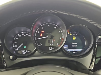 2022 Porsche Macan Base