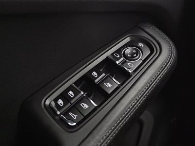 2022 Porsche Macan Base