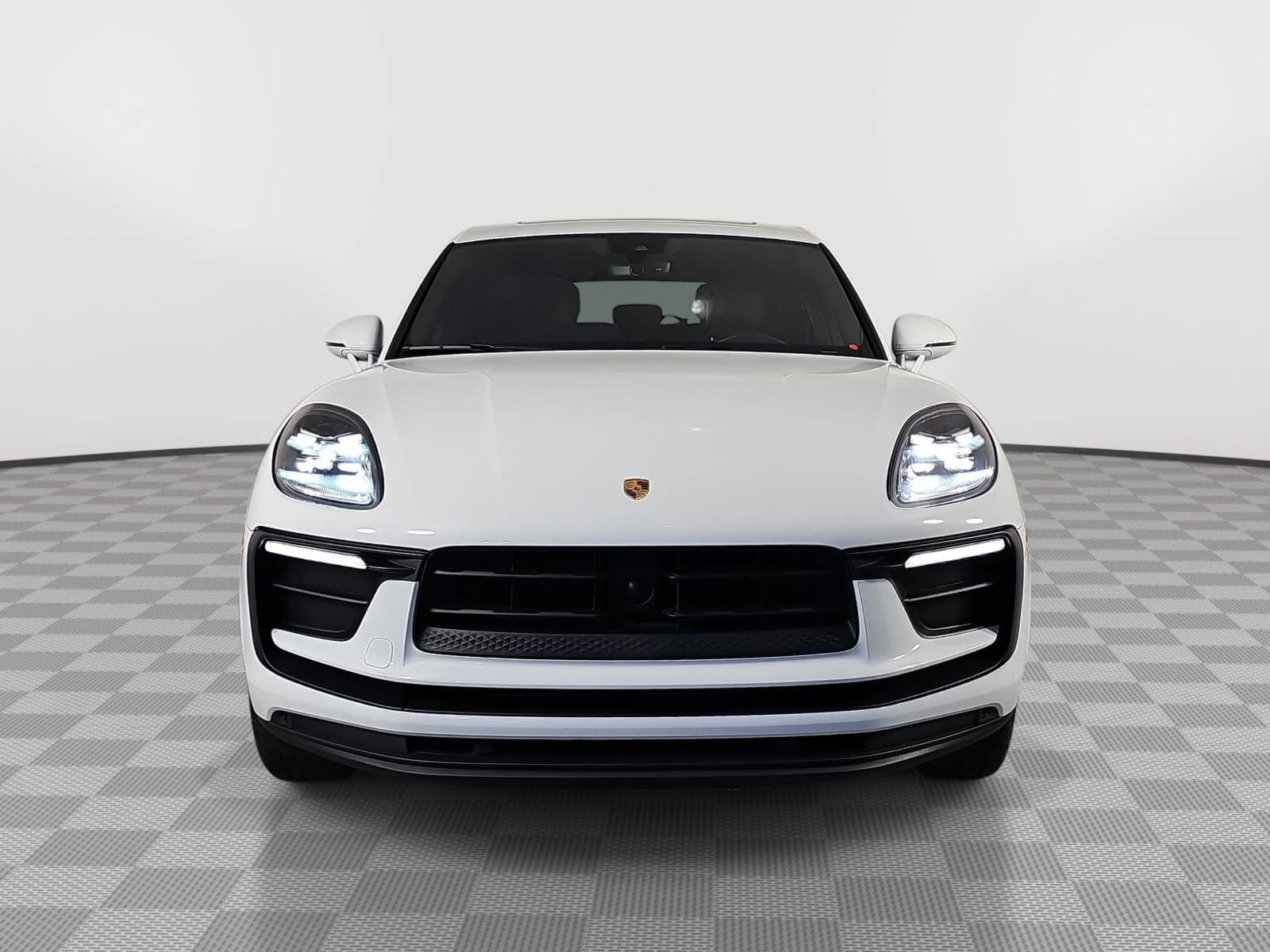 2022 Porsche Macan Base