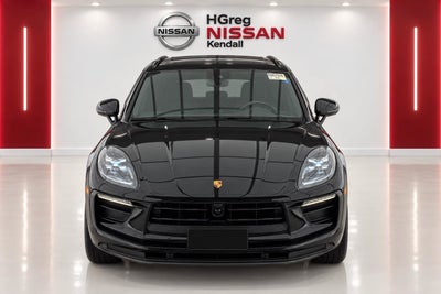 2023 Porsche Macan Base