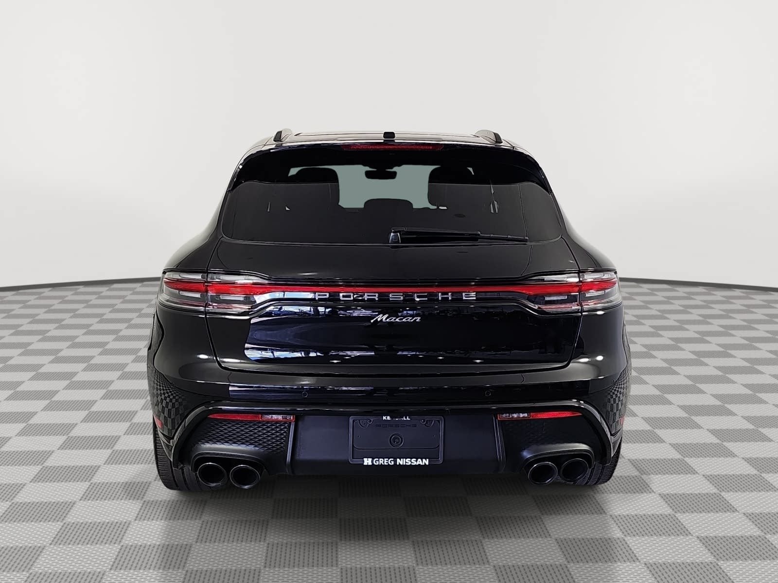 2023 Porsche Macan Base