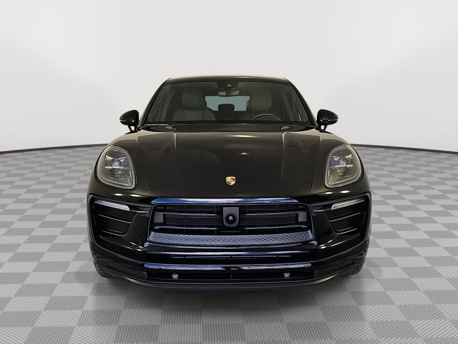 2023 Porsche Macan AWD