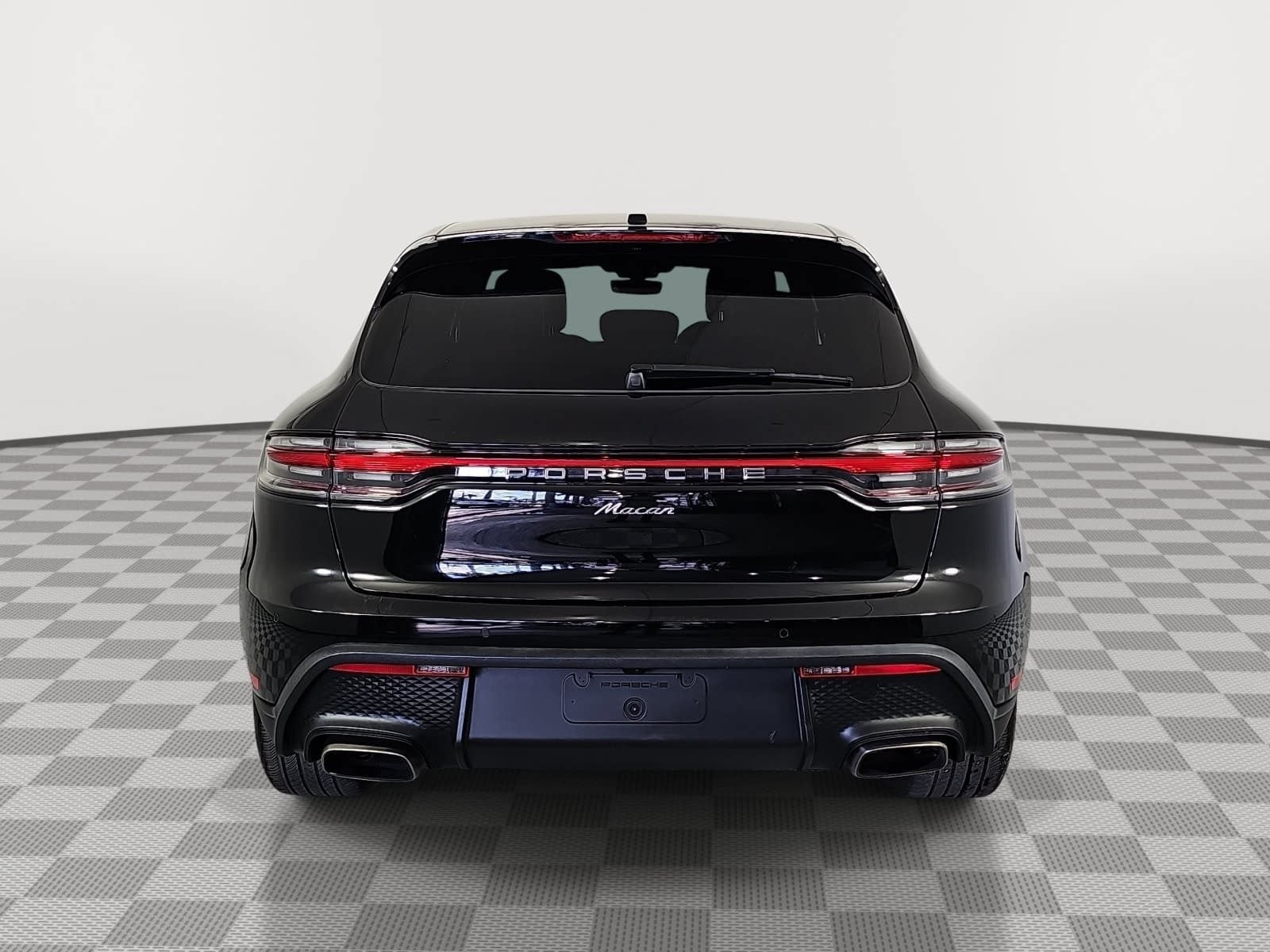 2023 Porsche Macan AWD