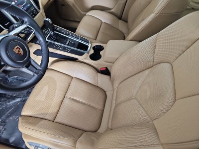 2018 Porsche Macan Base