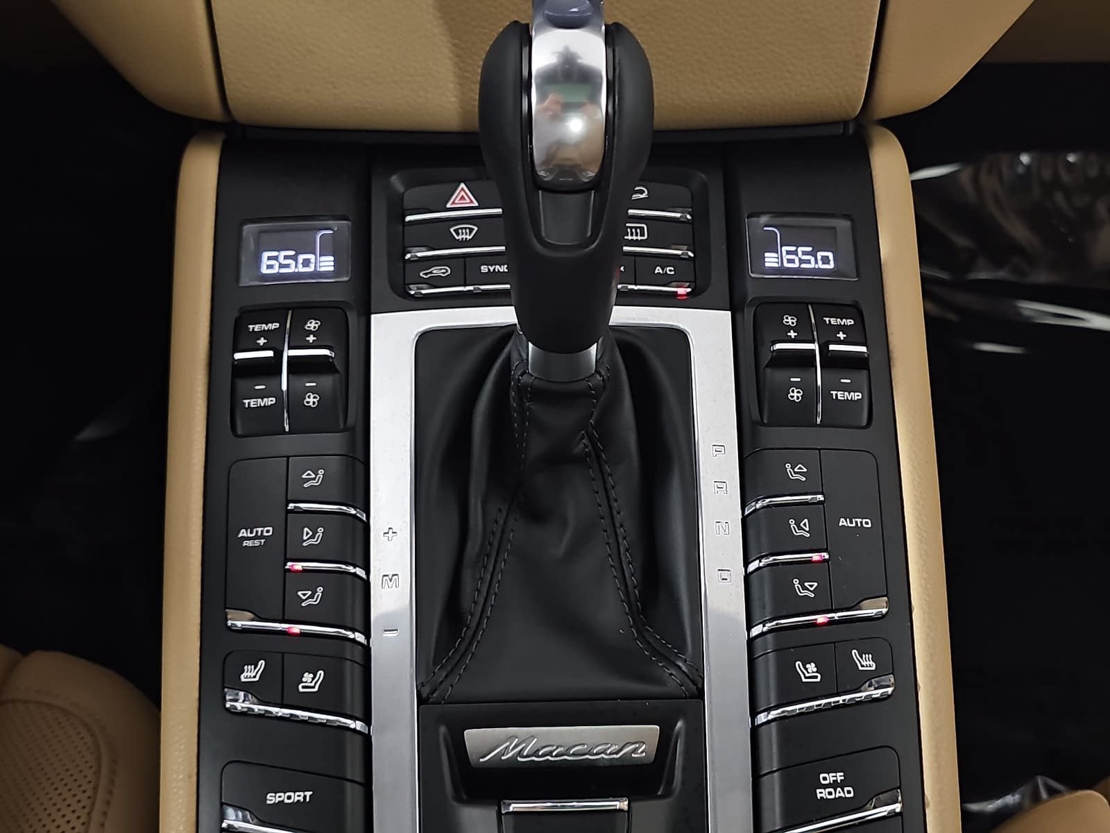 2018 Porsche Macan Base