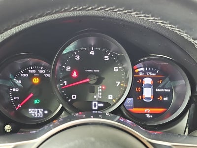 2018 Porsche Macan AWD
