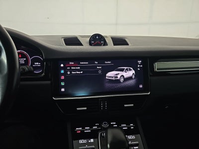 2022 Porsche Cayenne Platinum Edition