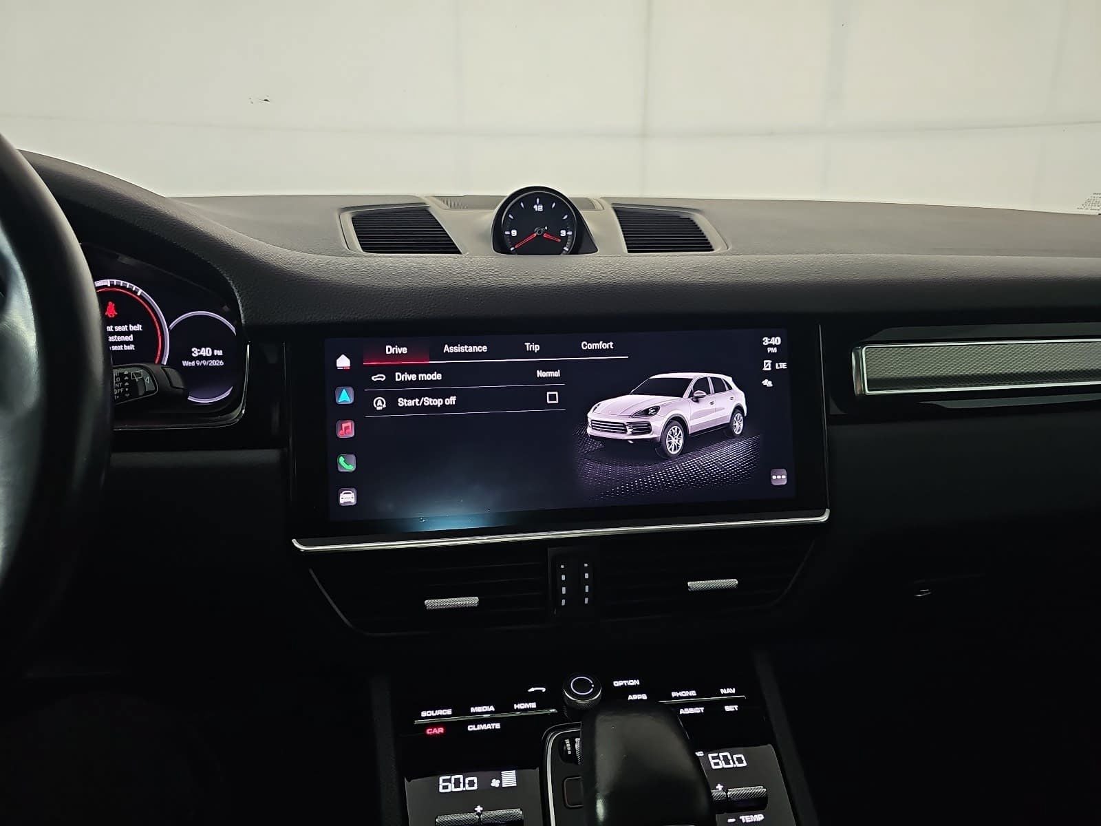 2022 Porsche Cayenne Platinum Edition