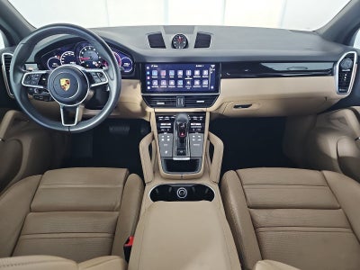 2023 Porsche Cayenne Base