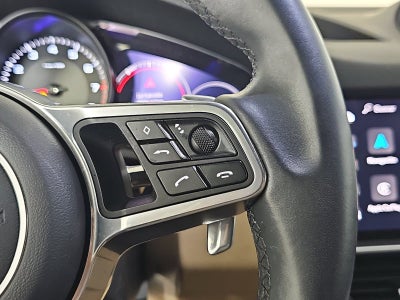 2023 Porsche Cayenne Base