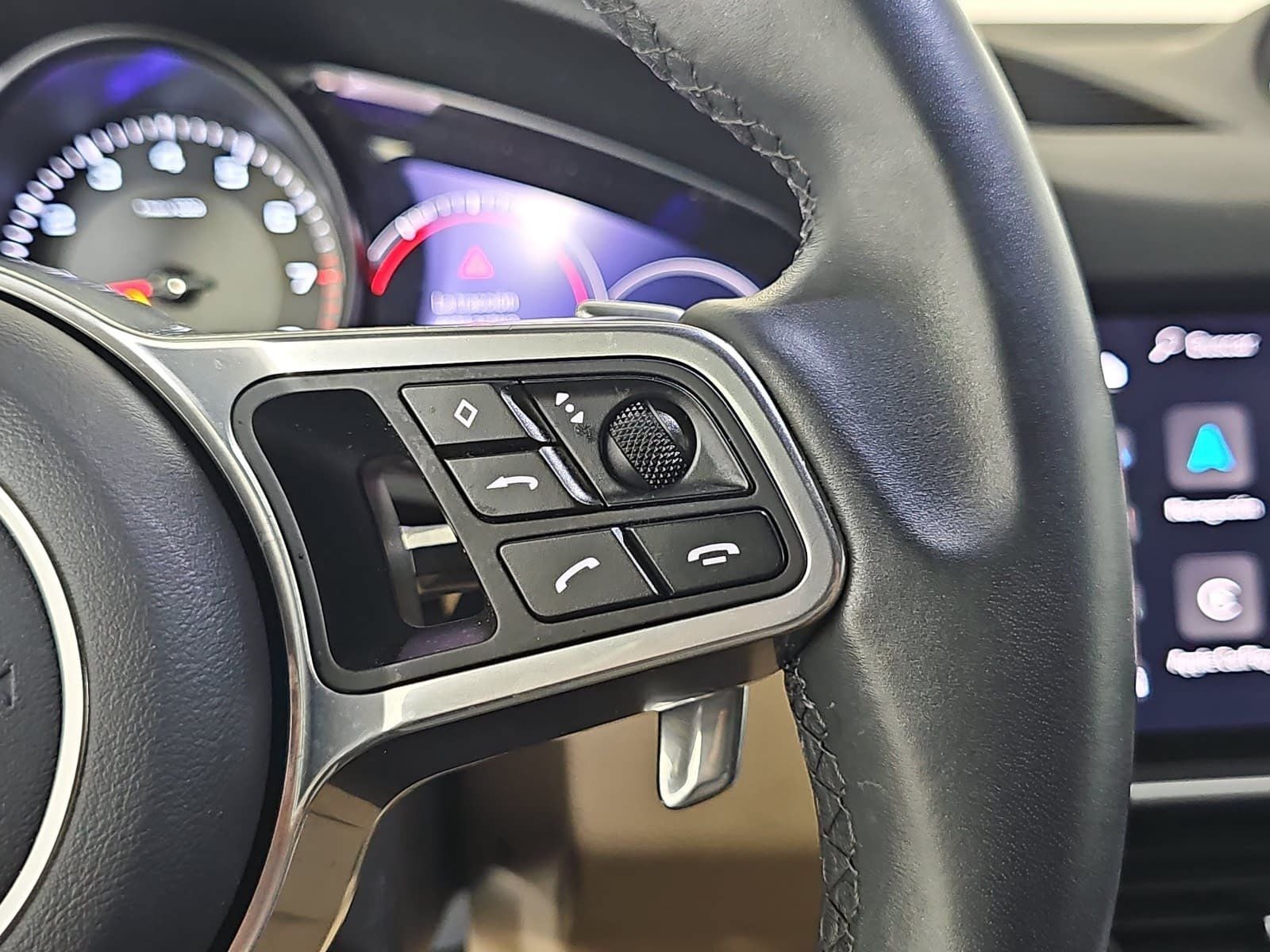 2023 Porsche Cayenne Base
