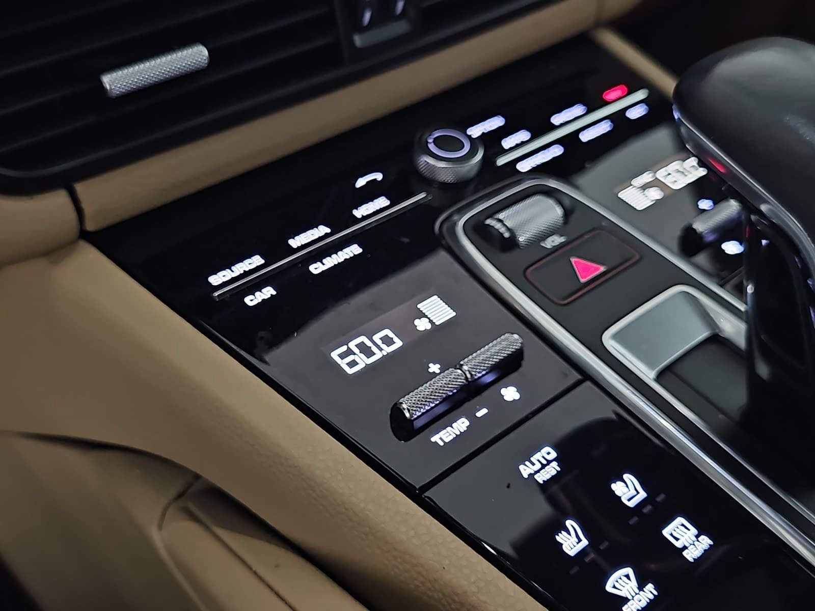 2023 Porsche Cayenne Base