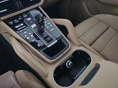 2023 Porsche Cayenne Base