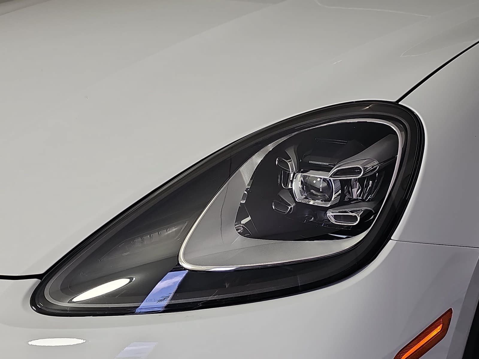 2023 Porsche Cayenne Base