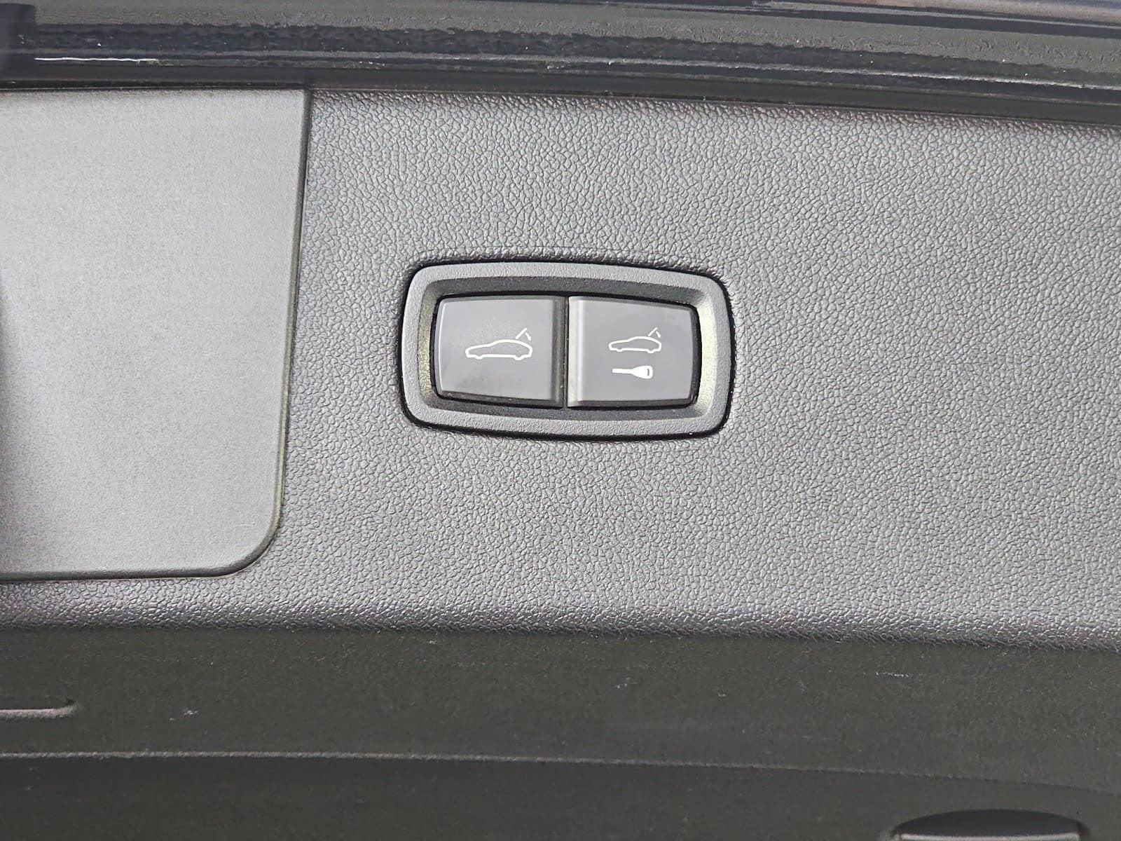 2019 Porsche Cayenne Base
