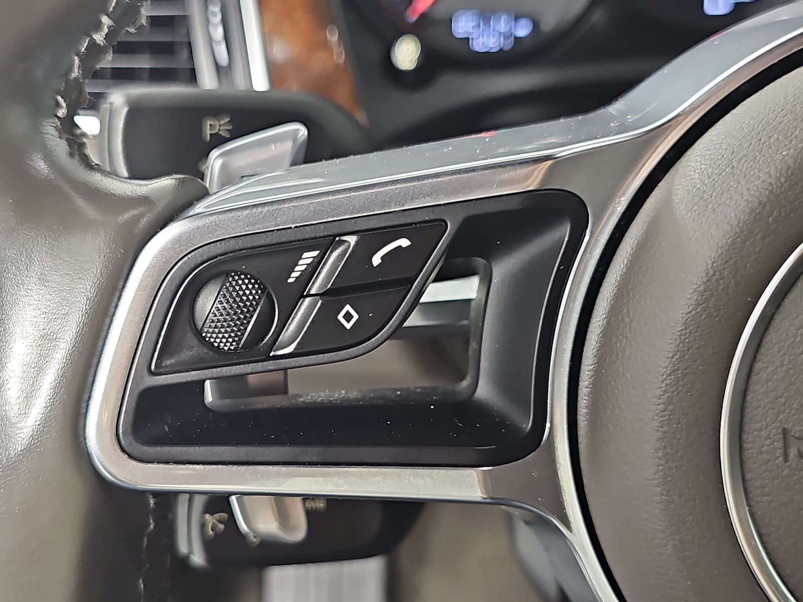 2017 Porsche Macan S