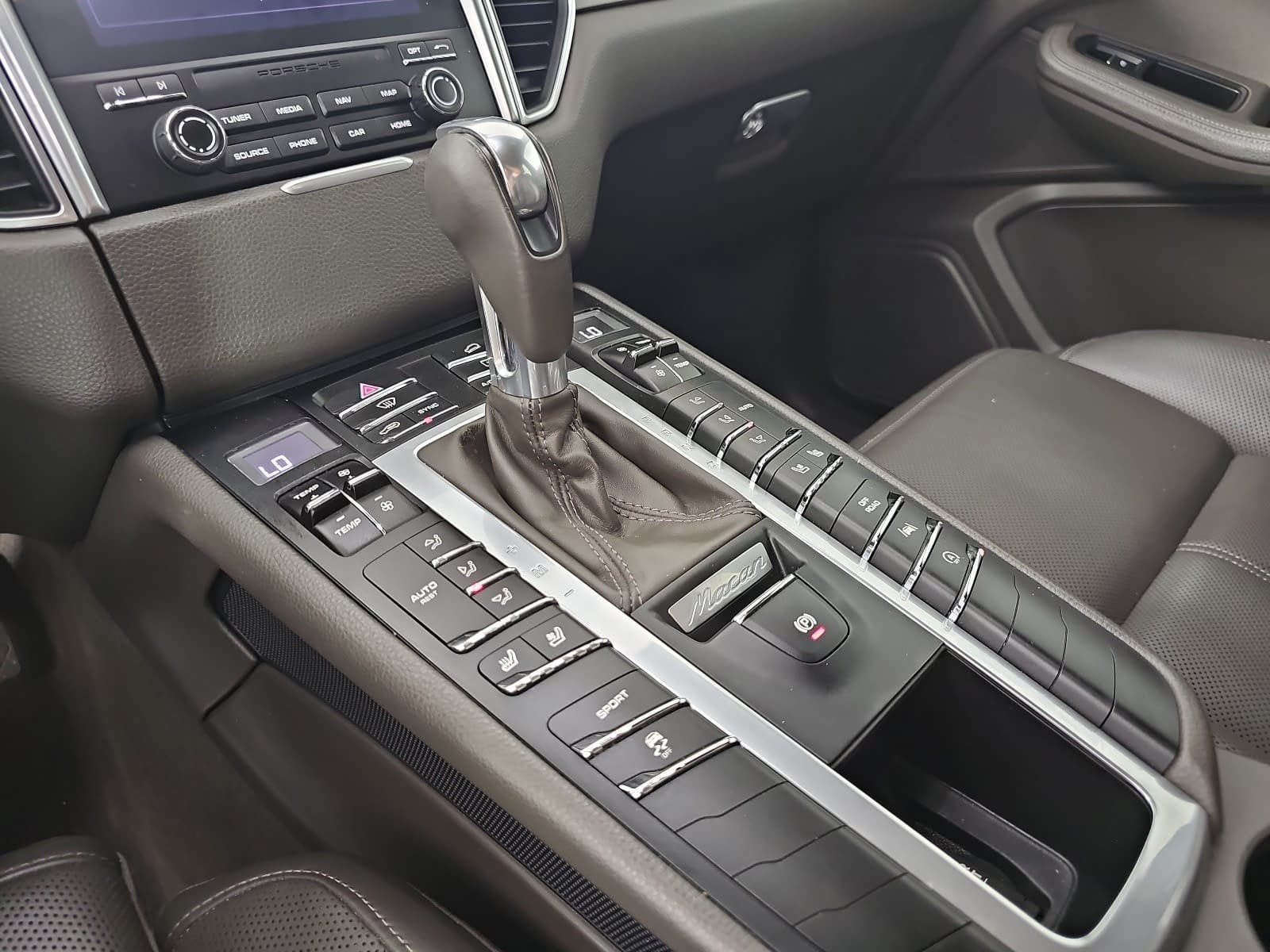 2017 Porsche Macan S