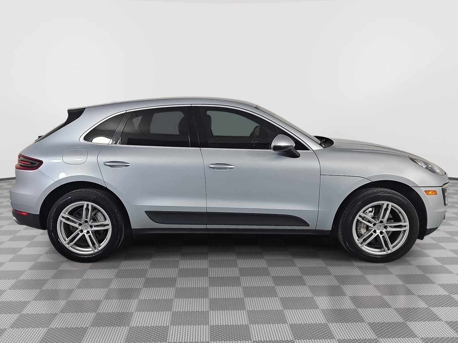 2017 Porsche Macan S