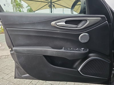 2022 Alfa Romeo Giulia Veloce