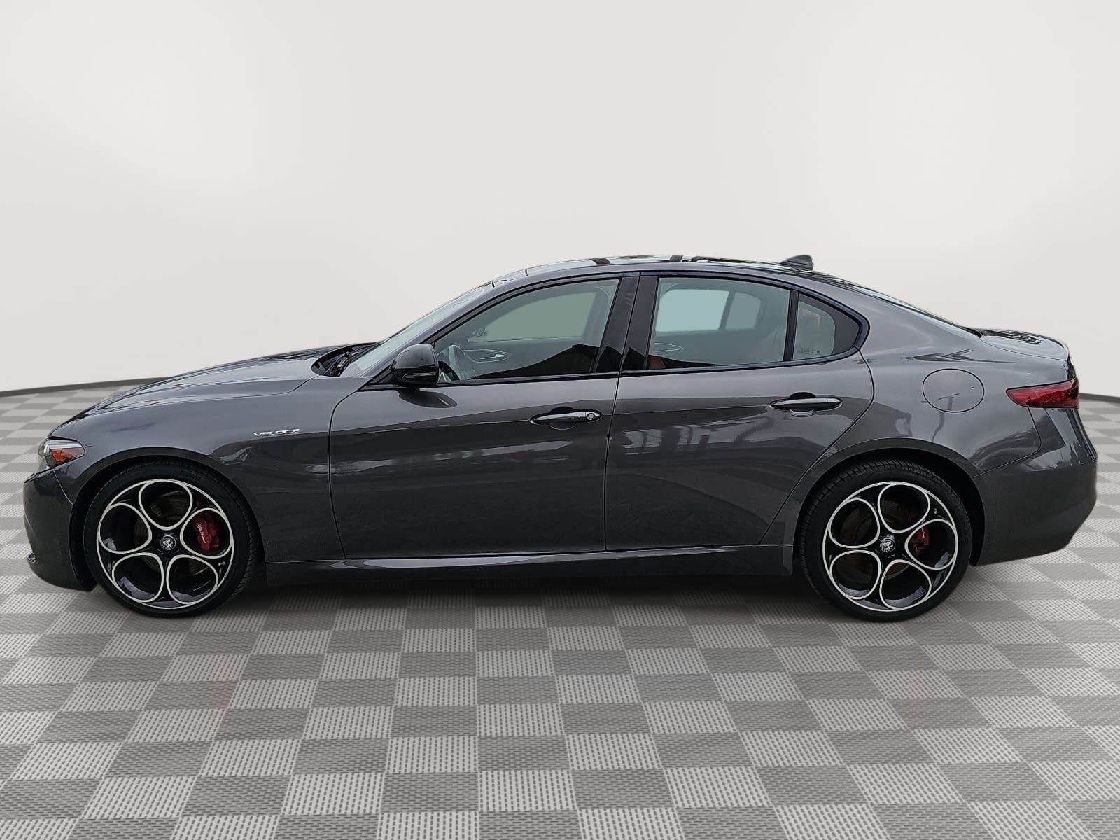 2022 Alfa Romeo Giulia Veloce