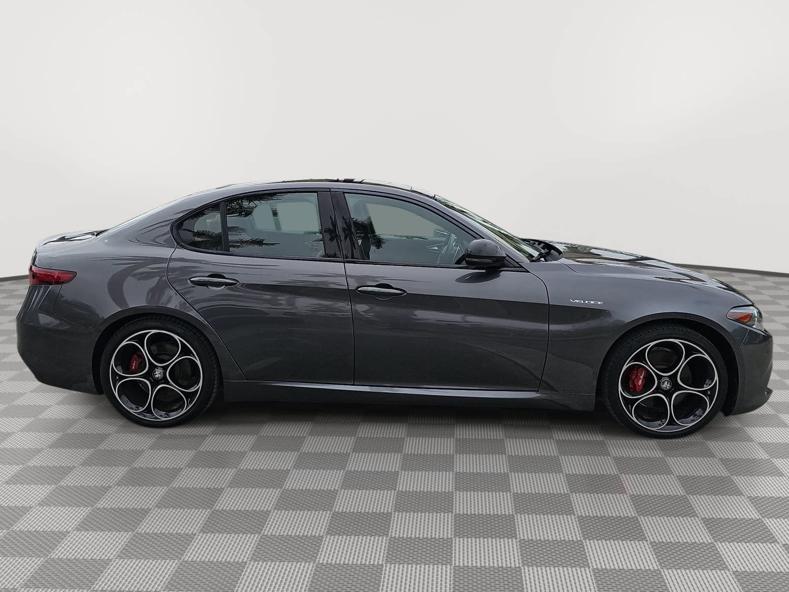 2022 Alfa Romeo Giulia Veloce