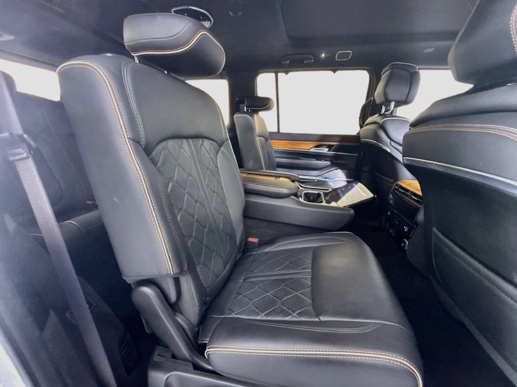 2024 Jeep Grand Wagoneer Series III