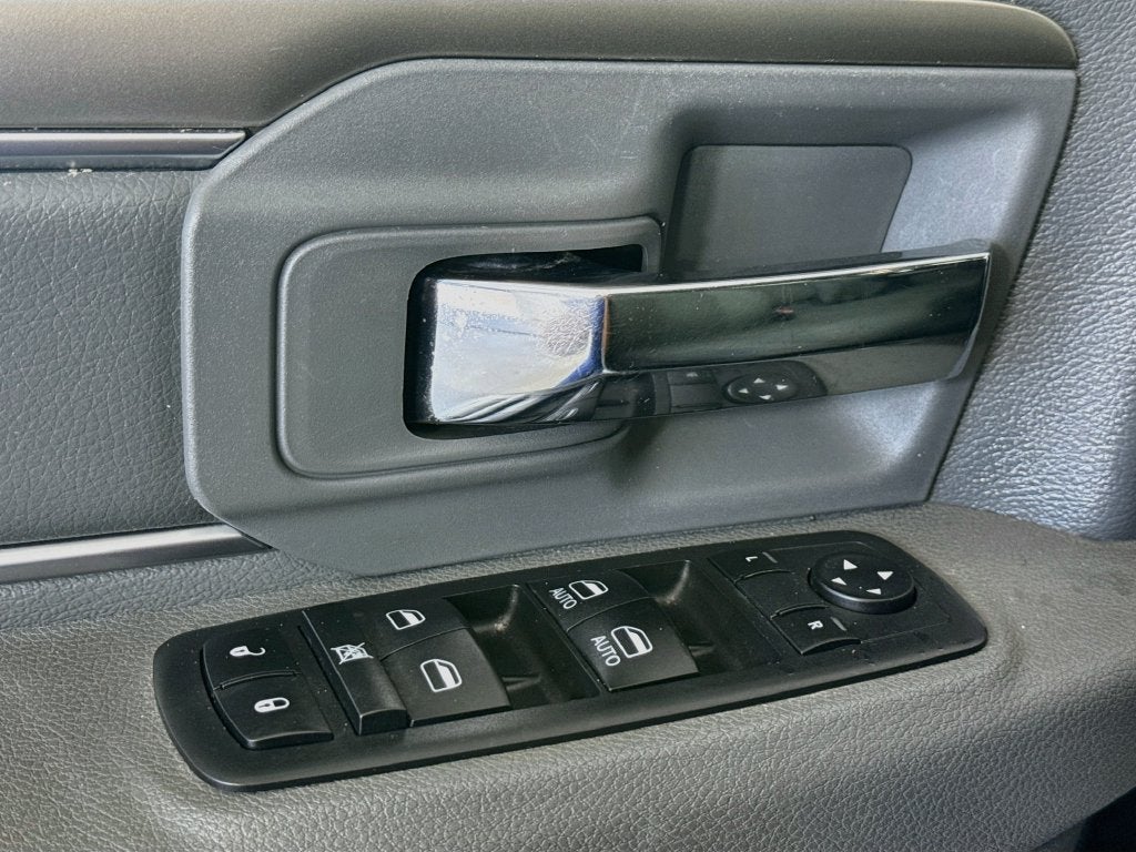 2020 RAM 1500 Classic SLT
