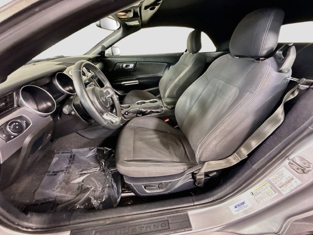 2020 Ford Mustang EcoBoost