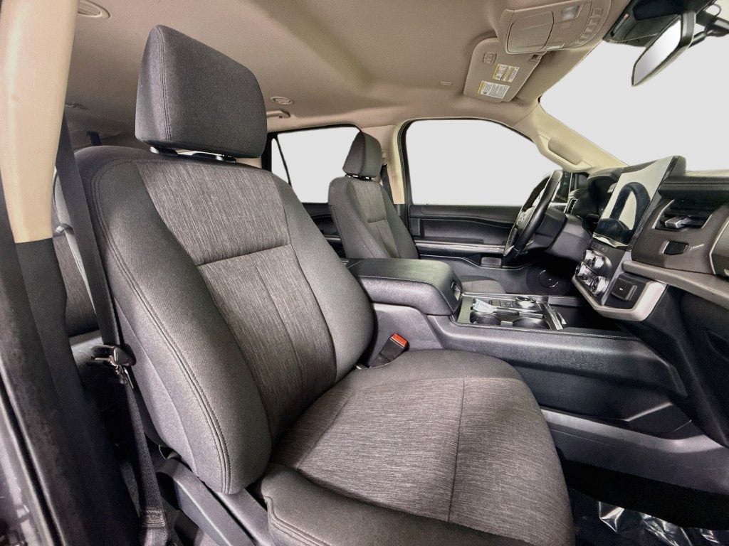 2022 Ford Expedition Max XLT