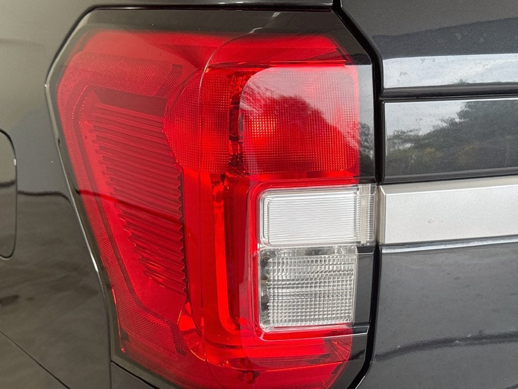 2022 Ford Expedition Max XLT