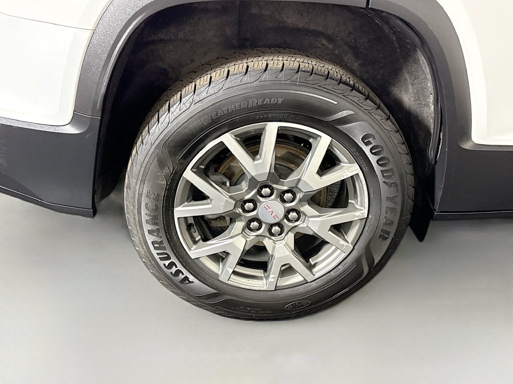2022 GMC Acadia SLE