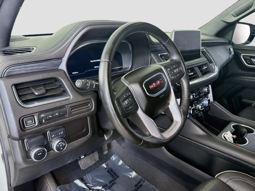 2024 GMC Yukon SLT
